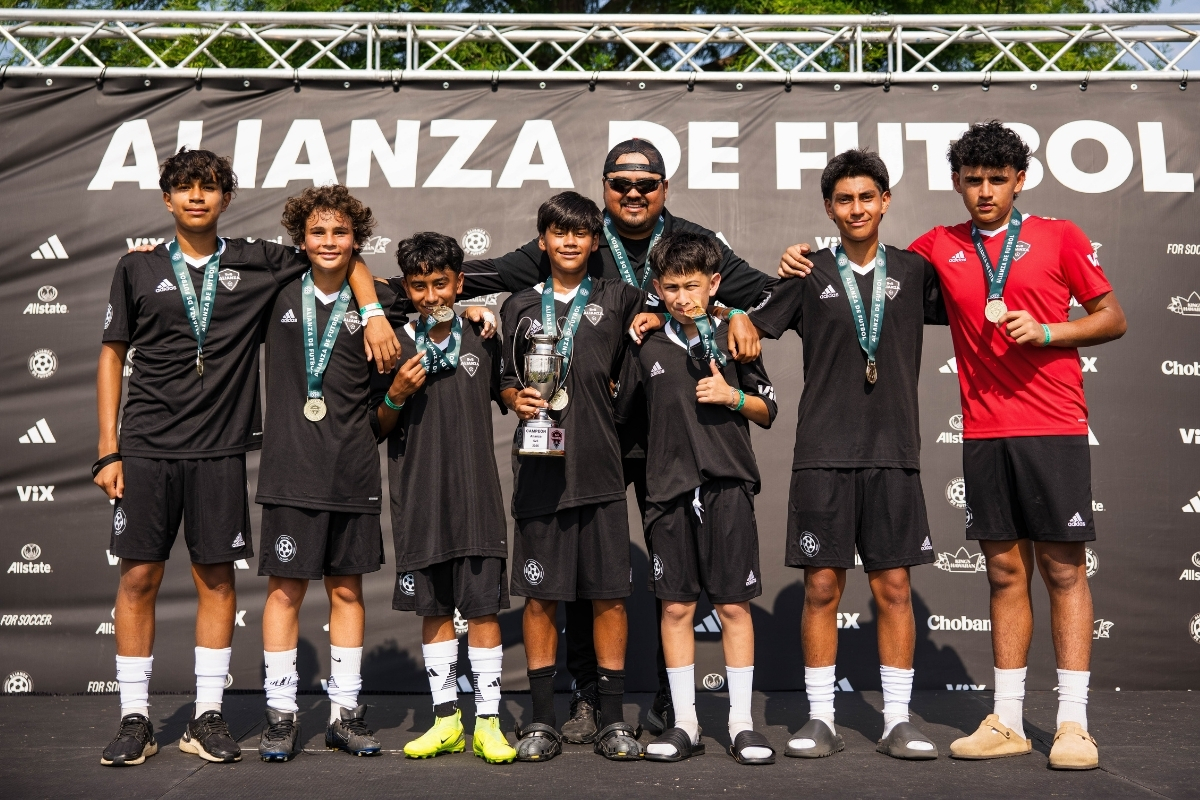 BLACK PREMIER ALIANZA